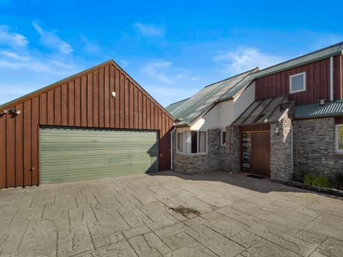 107 Pages Road, Allenton