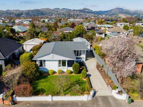 28 Evesham Crescent, Spreydon