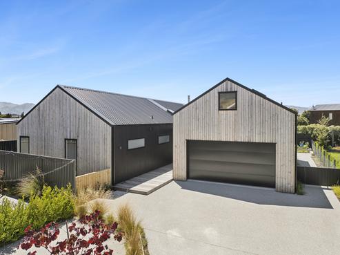 12 Cleland Close, Wanaka