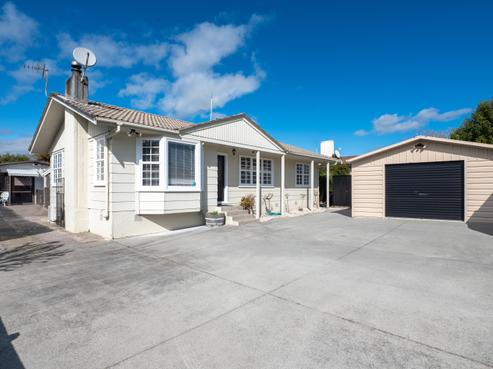 14 Tawavale Street, Pukehangi
