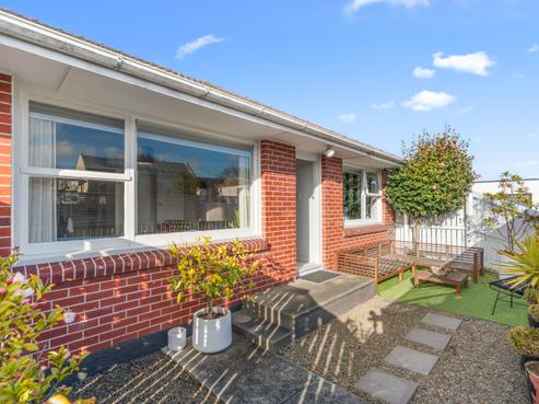 5/28 Aikmans Road, Merivale