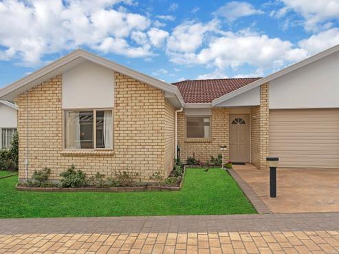 24/169 Sturges Road, Henderson