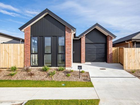 23 Waruhia Crescent, Rototuna North