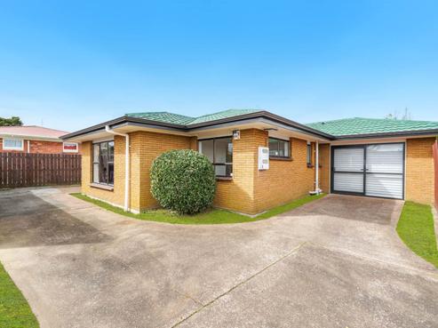 3/9 Don Street, Papakura