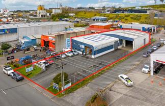 FREEHOLD SPLIT RISK INVESTMENT

