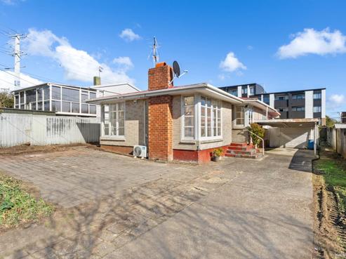 27 Astley Avenue, New Lynn
