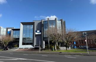 MODERN OFFICE SPACE AVAILABLE IN NEWMARKET
