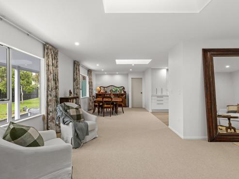 42 Chambers Street, Havelock North
