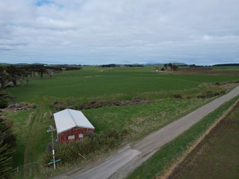 300 Dillon Road, Orepuki