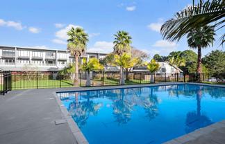14F 30 Westward Ho, Glen Eden