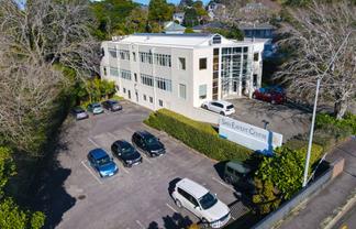 Striking City Fringe Offices