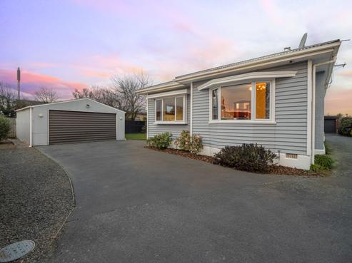 1/274 Main North Road, Redwood