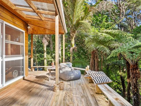 37 Clinton Road, Tawharanui Peninsula