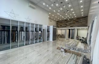 Industrial/retail opportunity in Albany