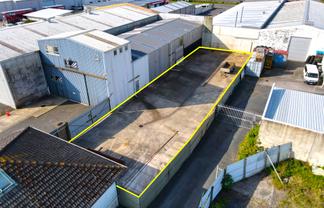 Small Secure Sealed Yard