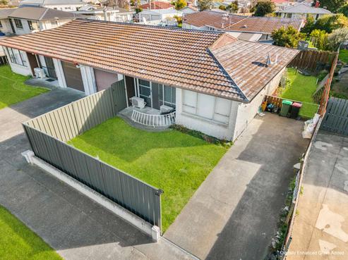 2/93 Riverbend Road, Onekawa