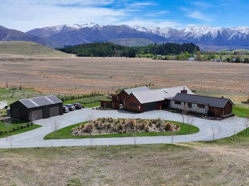 64 Boundary Terrace, Twizel