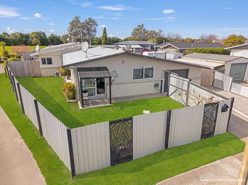 4 Ripon Place, Tamatea