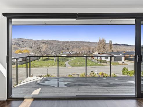 57 Stratford Drive, Cromwell