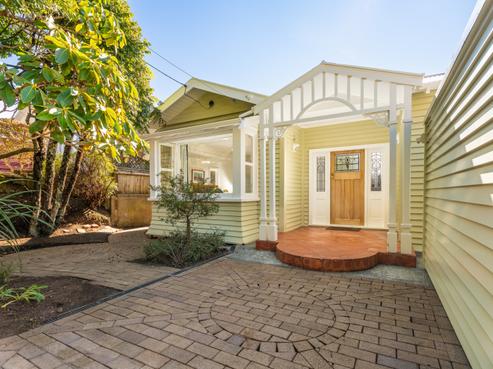 12 Tisdall Street, Karori