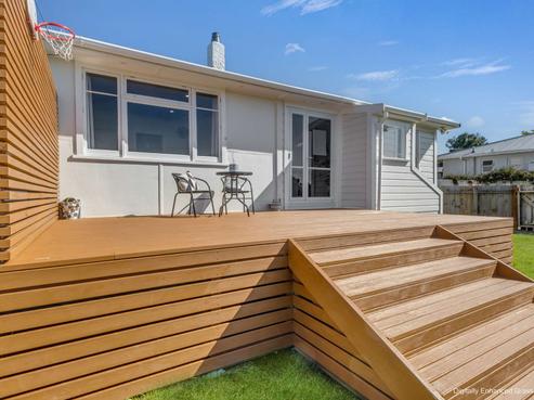 16 Alberta Road, Glen Avon