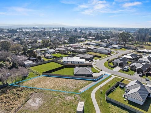 14 Cleaver Street, Woodend