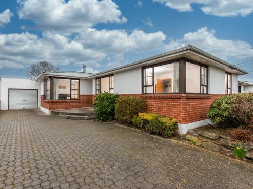17 Goodall Street, Mosgiel
