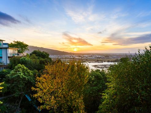 106 Cannon Hill Crescent, Mount Pleasant