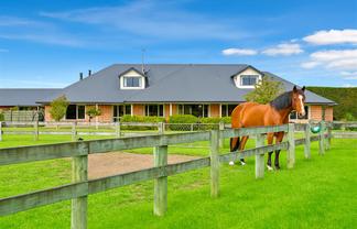 646 Grange Road, Burnham