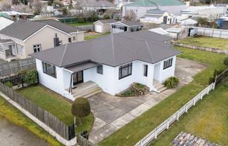 10 Wamphray Street, Nightcaps