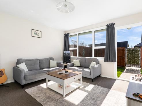 2/145 Champion Street, Edgeware
