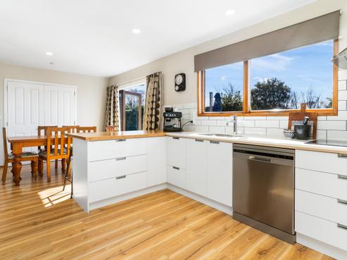 30B Bassett Street, Burwood