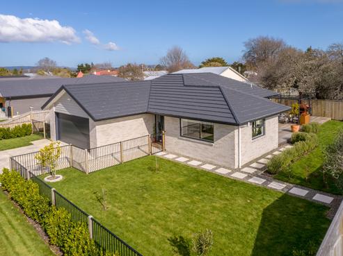 7 Kakariki Crescent, Carterton