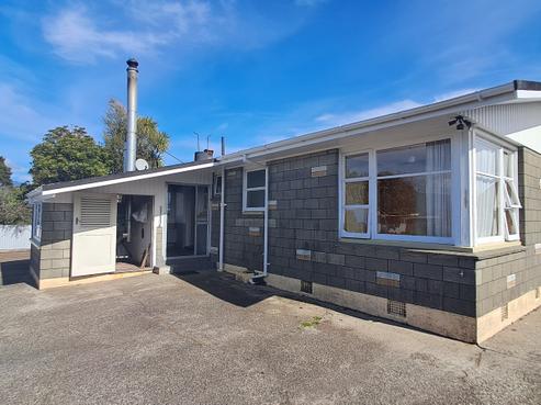 5 Romilly Street, Westport