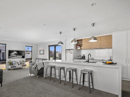 2 Tohill Court, Alexandra