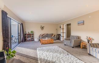 1/14 Duncan Street, Tawa
