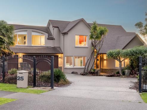 25 Anaheim Boulevard, Shamrock Park