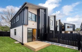 5/9 Blanes Road, Weymouth