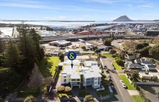 4/52 Cliff Road, Tauranga Central