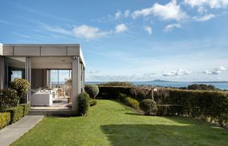 Auckland - Address withheld