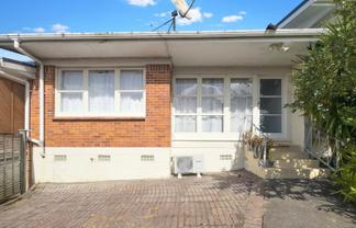 2/39 Udys Road, Pakuranga