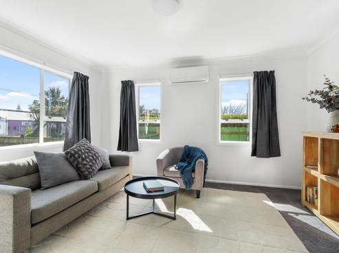 8 Cambridge Street, Levin
