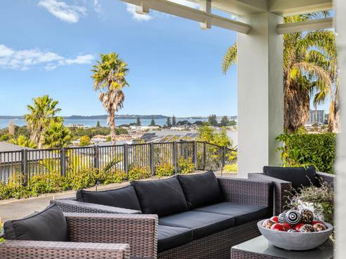 6 Sunshine Terrace, Orewa