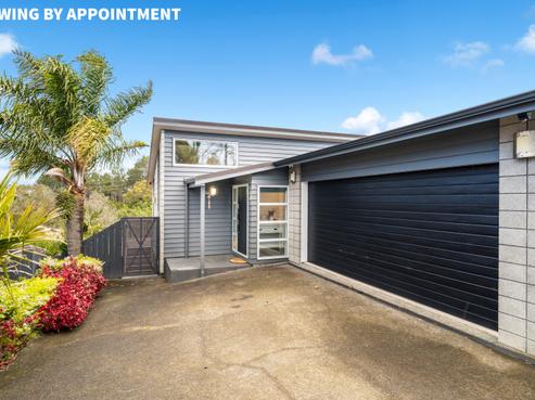94 Lake Panorama Drive, Henderson Valley