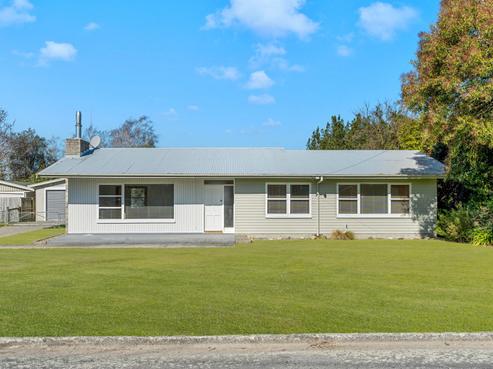 37 West Street, Greytown