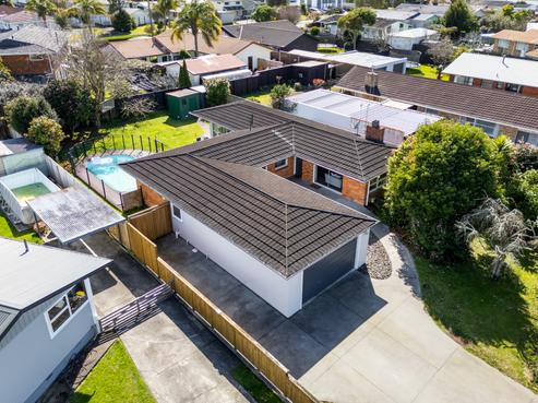 25 Pulham Crescent, Queenwood
