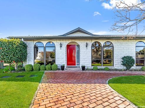 16 Goodman Drive, Motueka
