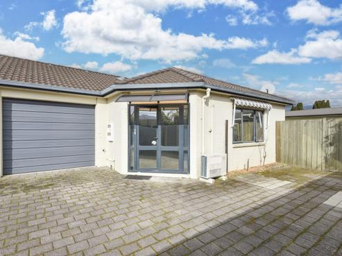 20B Ruihi Street, Victoria