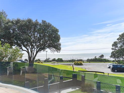 1 Arden Place, Oakura