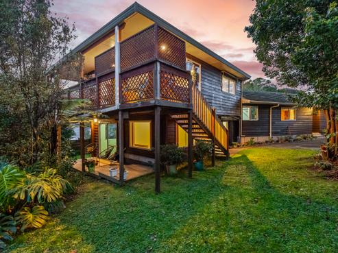 24 Kaurilands Road, Titirangi